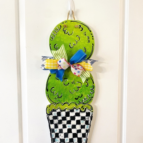 Checkered Topiary Door Hanger
